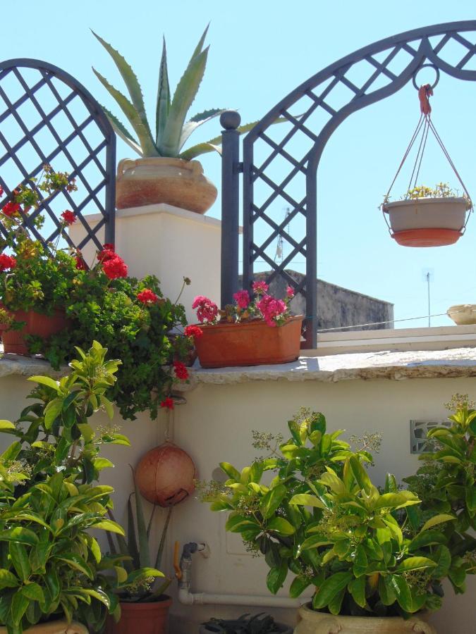 3 Archi B&B Trani Exterior foto